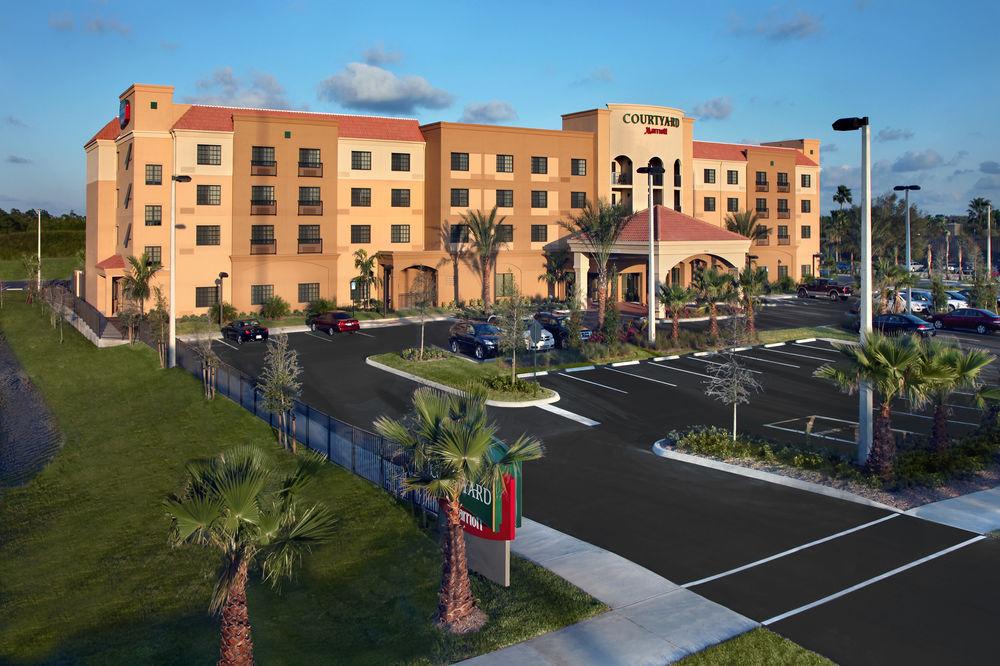 Courtyard By Marriott Stuart Hotel Eksteriør billede