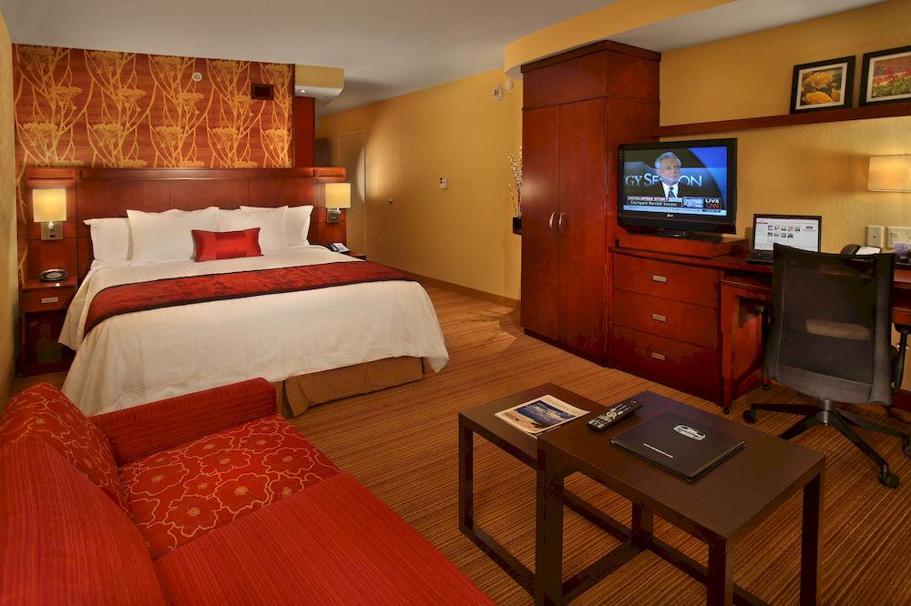 Courtyard By Marriott Stuart Hotel Eksteriør billede