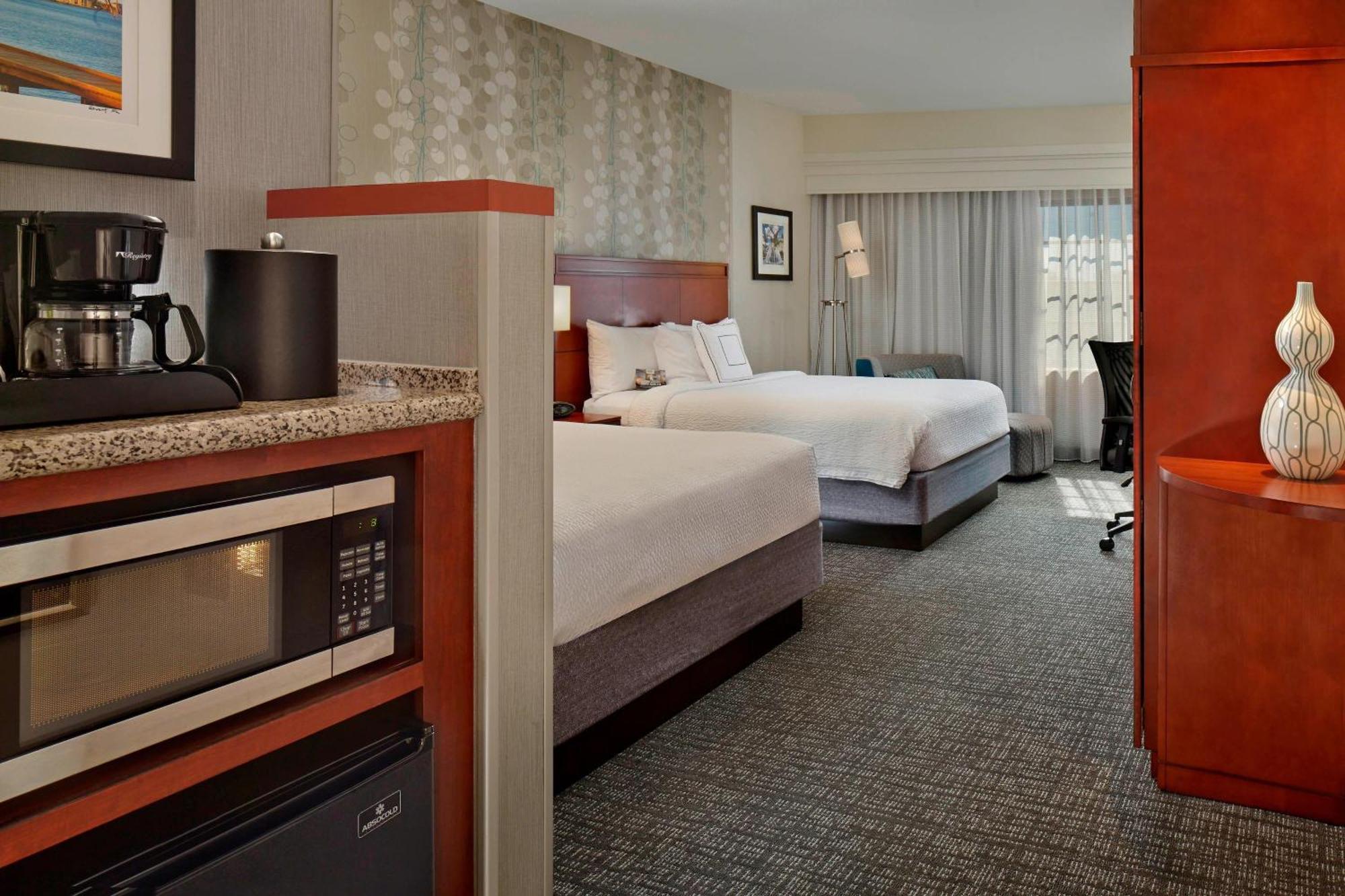 Courtyard By Marriott Stuart Hotel Eksteriør billede
