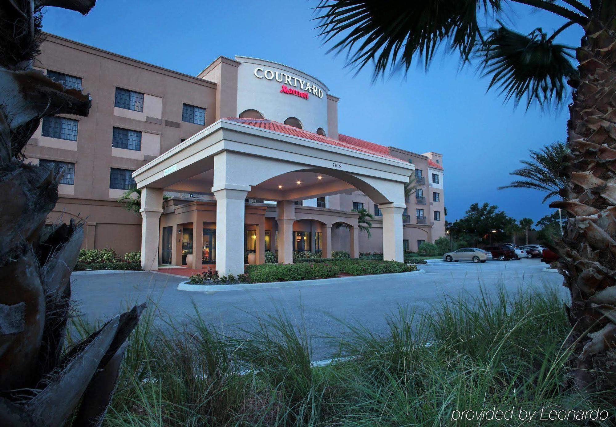 Courtyard By Marriott Stuart Hotel Eksteriør billede